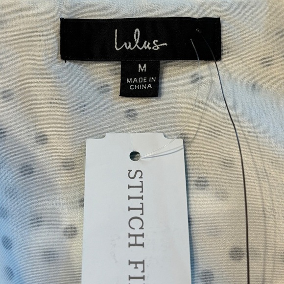 Lulus Destini Polka Dot Wrap Blouse Size Medium NWT - Picture 5 of 11